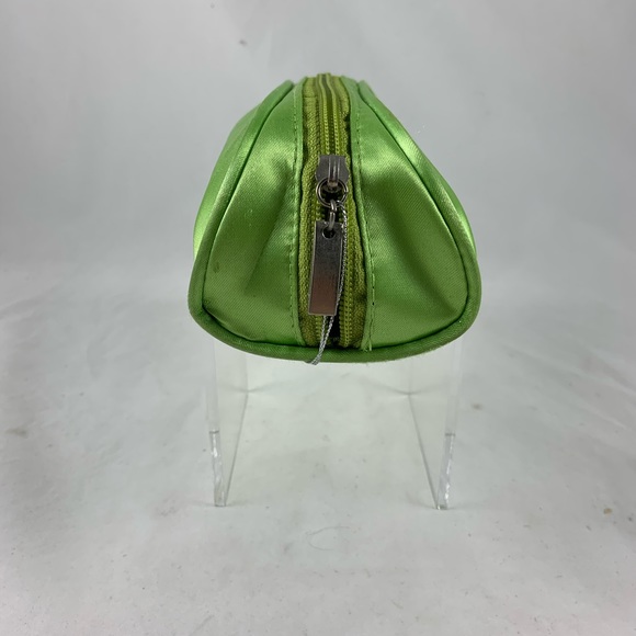 NEW Onsen Peppermint Foot Spa Kit pouch - Picture 3 of 6